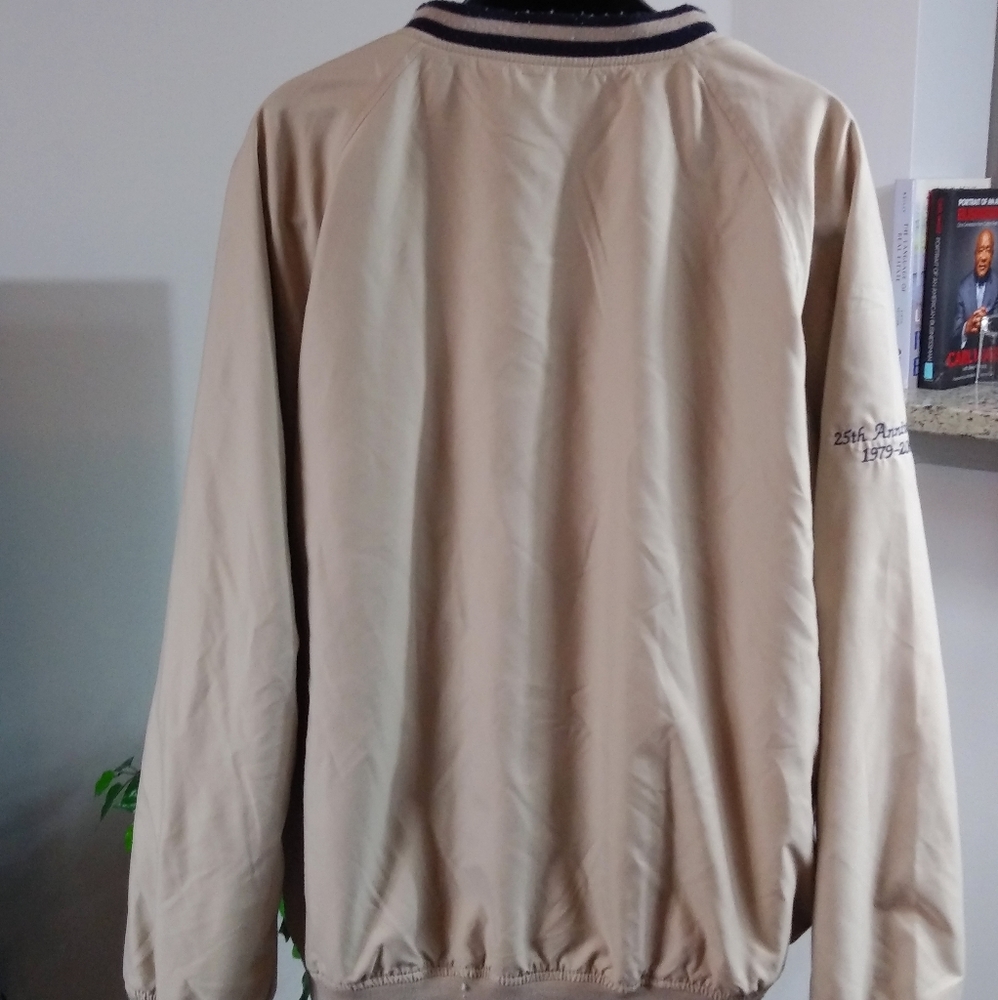 Performance Solid V-Neck Windbreaker Golf Pullover - image 3